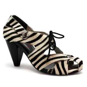 Coco - Zebra black and white sandal