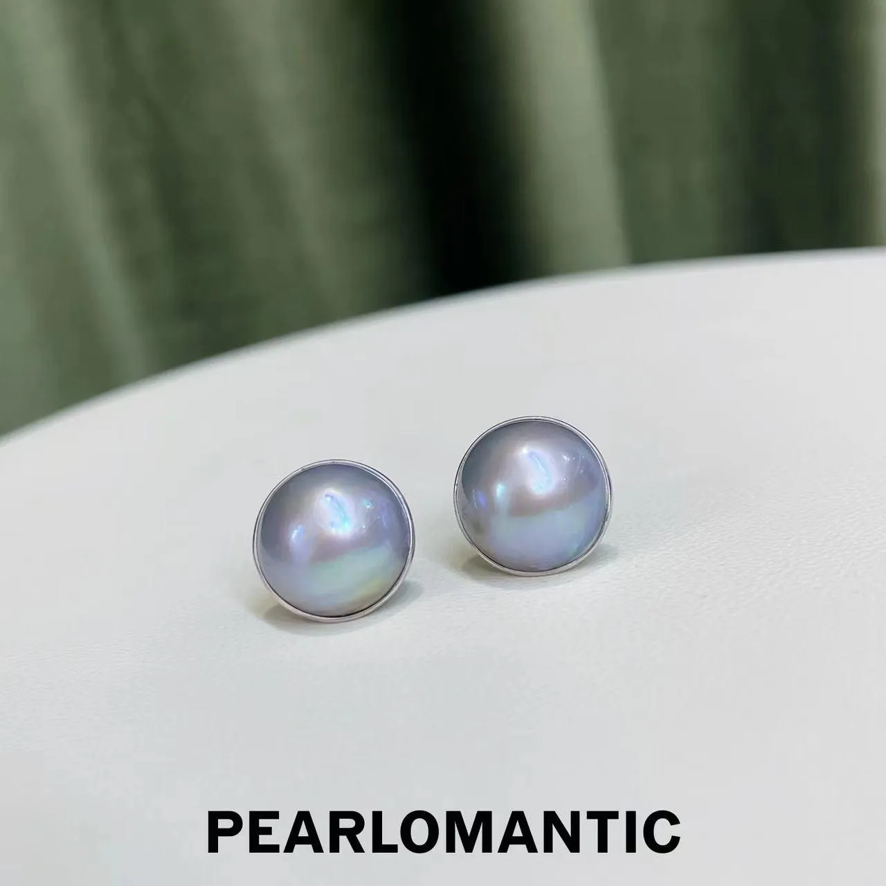 [Fine Jewelry] Japanese Mabe Pearl 15*16mm Top Level Platinum Grey Earring w/ 18k White Gold